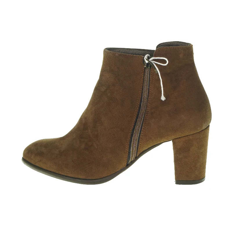 Støvler i Ruskind fra DMG (Str . 38)