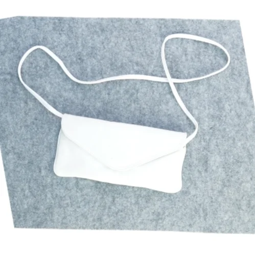 Skuldertaske (str. 25 x 12 cm)