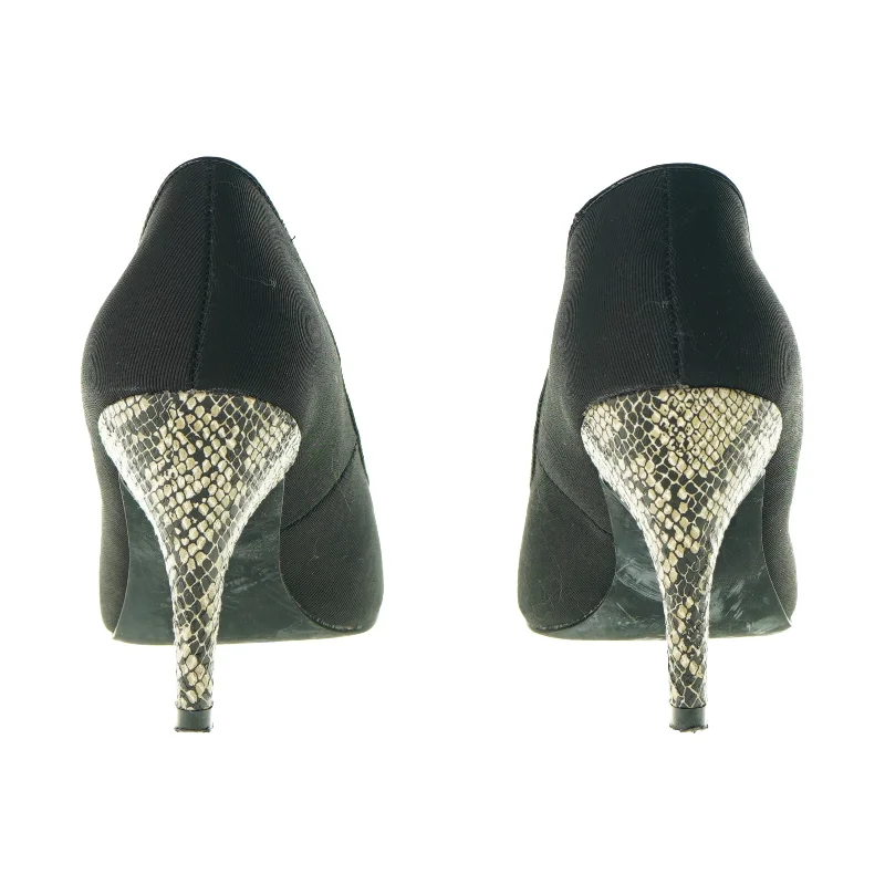 Stiletter fra Mary B (str. 36)