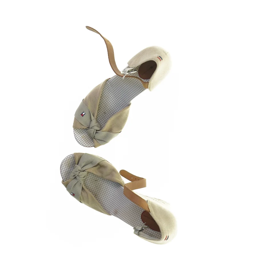 Sko fra Tommy Hilfiger (str. 39)