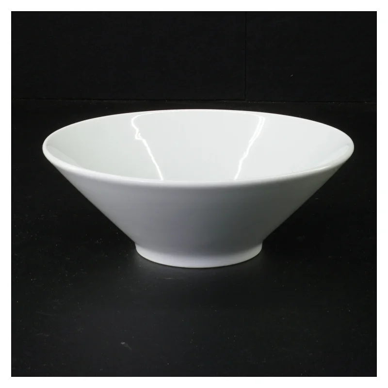 Hvid porcelænsskål fra IKEA (str. 16 x 16 cm)