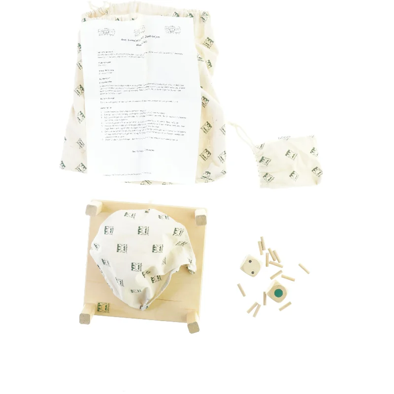 Musse hullet spil fra Janbibejan (str. 28 x 30 cm)