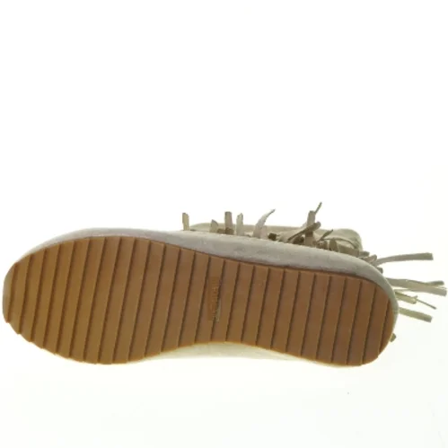 Støvle, mokkasin (str. 38)