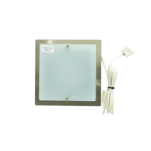 væglampe (str. 20 x 20 cm)