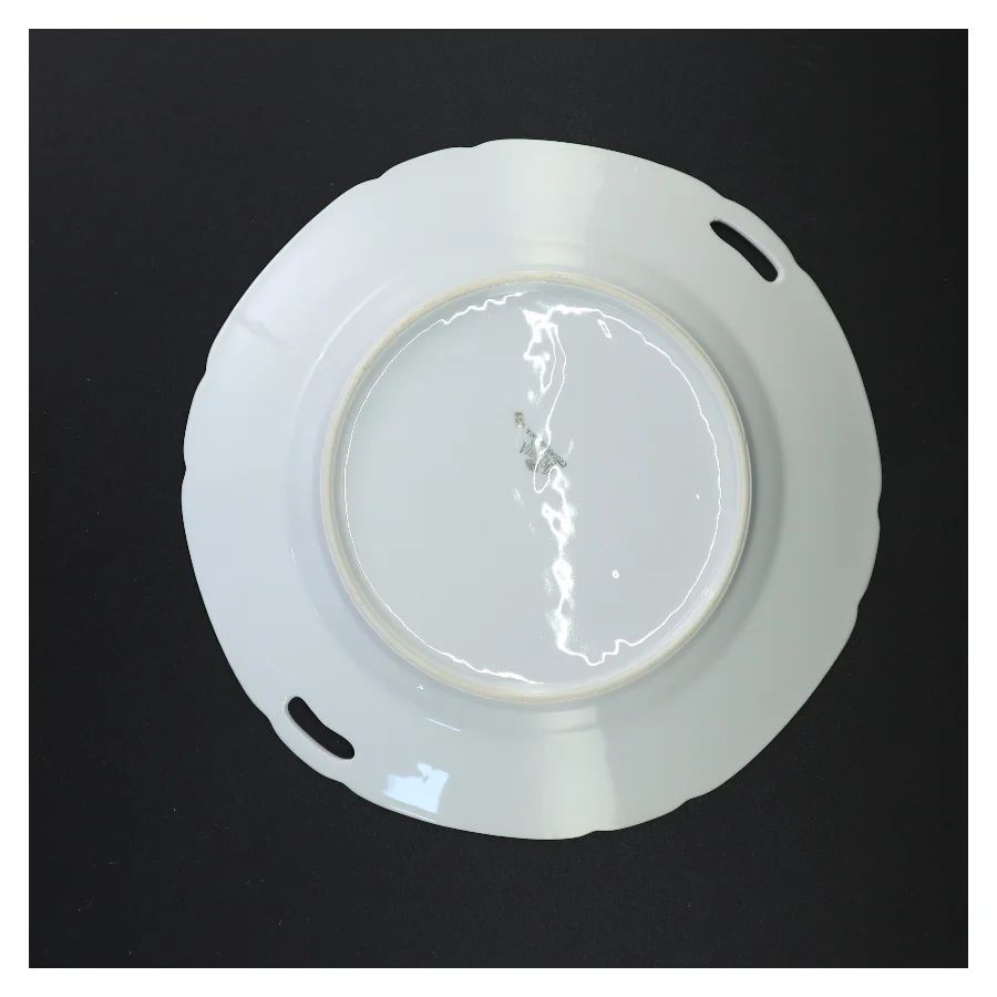 Blomsterdekoreret serveringsfad fra Victoria (str. 25 x 25 cm)