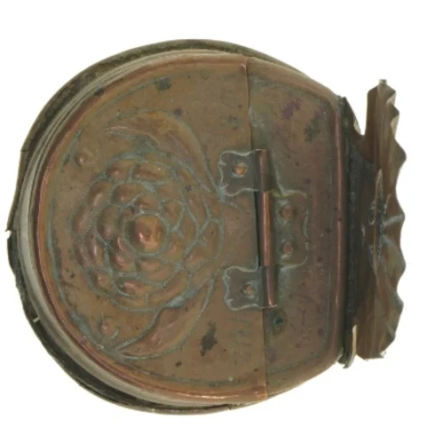 Antik dåse (str. 27 x 15 x 18 cm)