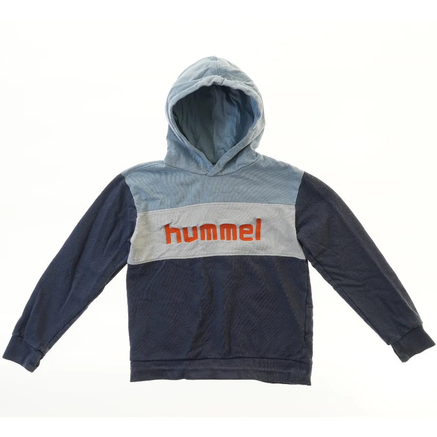 Hættetrøje med logo fra Hummel (str.  bryst 37 længde 46 cm)