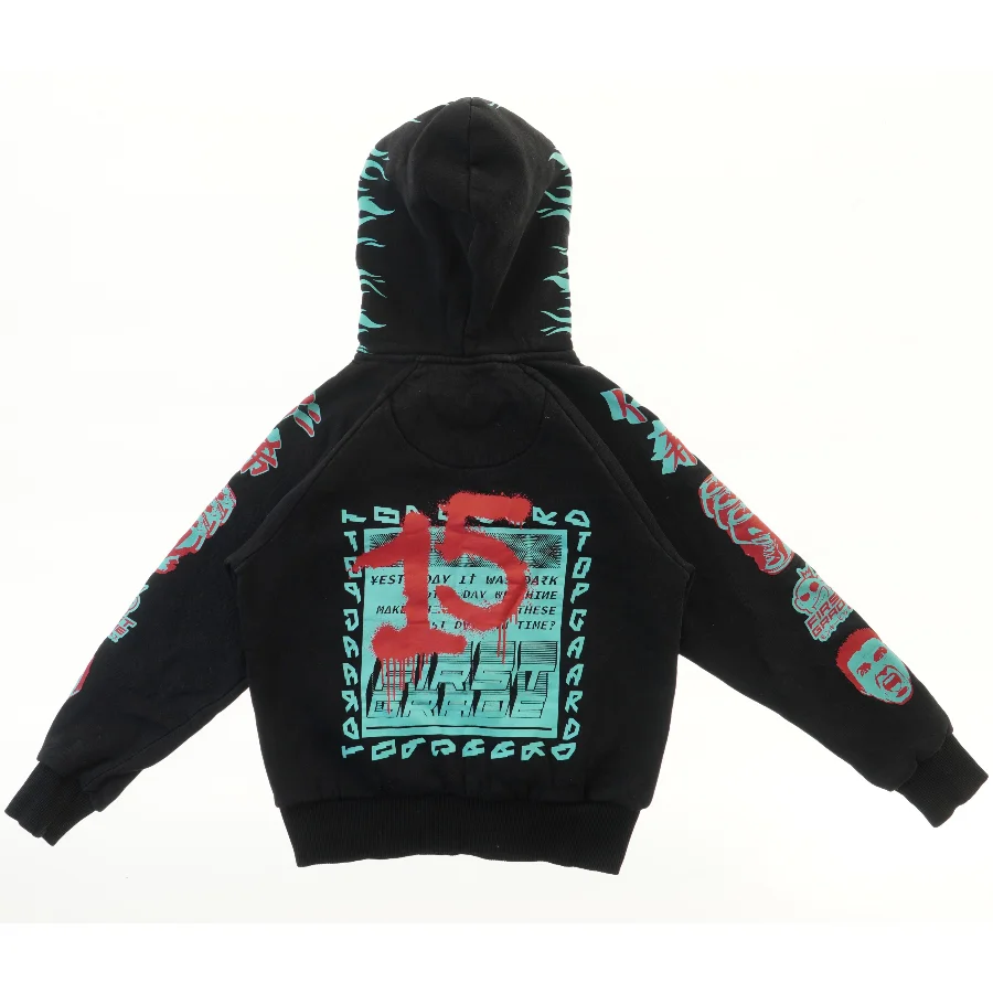 Hættetrøje fra First grade (str. 110)