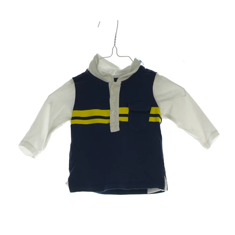 Bluse fra Guess (str. 3-6 mdr.)