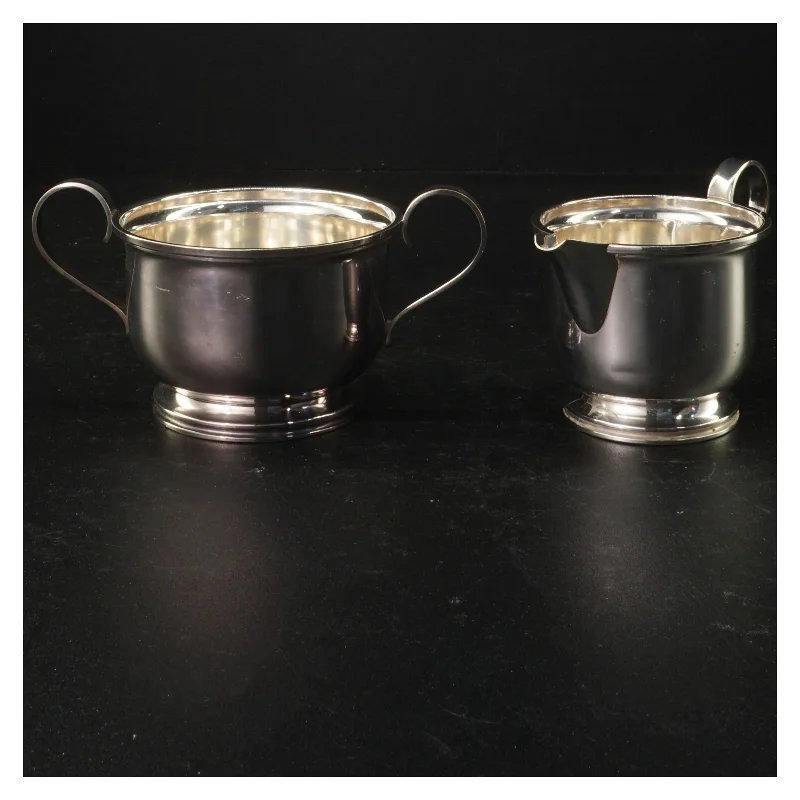 Sæt af to sølvfarvet kande og skål (str. Ø 10 cm ø 8 cm)