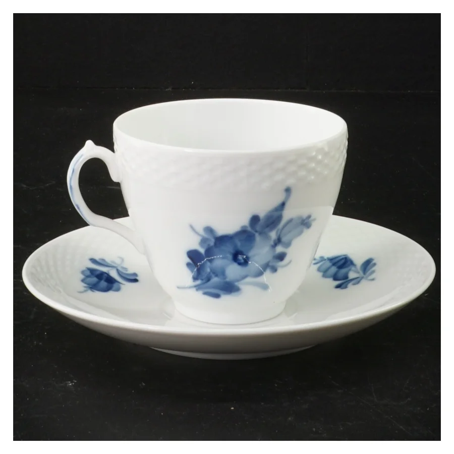 Royal Copenhagen kaffekopper og underkopper fra Royal Copenhagen (str. Ø 14 cm 7 cm)