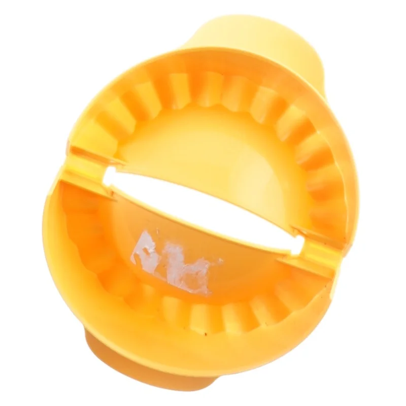 Ravioli presse fra Tupperware (str. 13 x 4 cm)