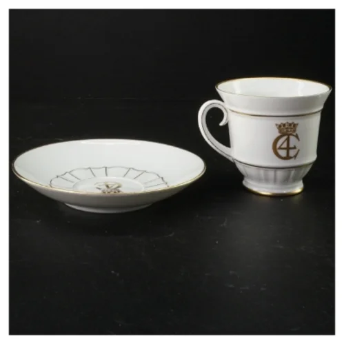 Porcelænskop med underkop fra B&G (str. Ø 16 cm 9 cm)