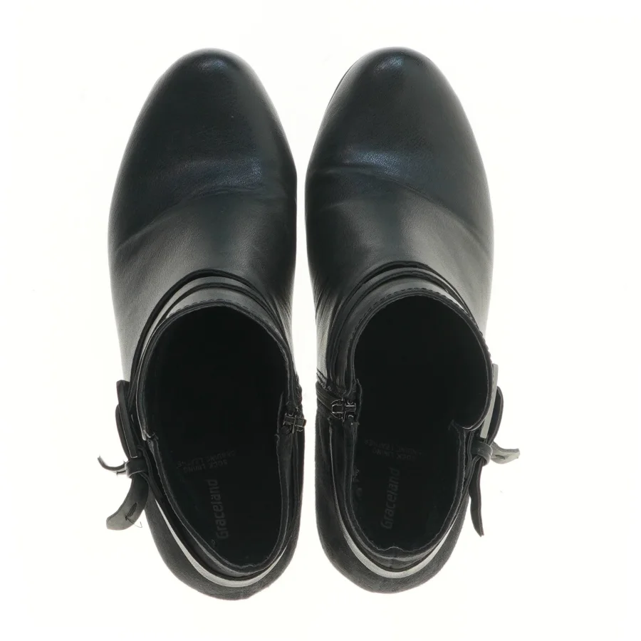 Sort ankelstøvler med hæl fra Graceland (str. 41 )