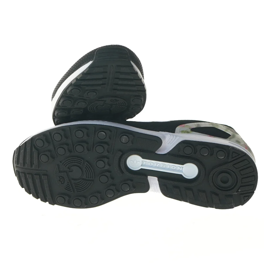 Adidas sneakers fra Adidas (str. 40 )