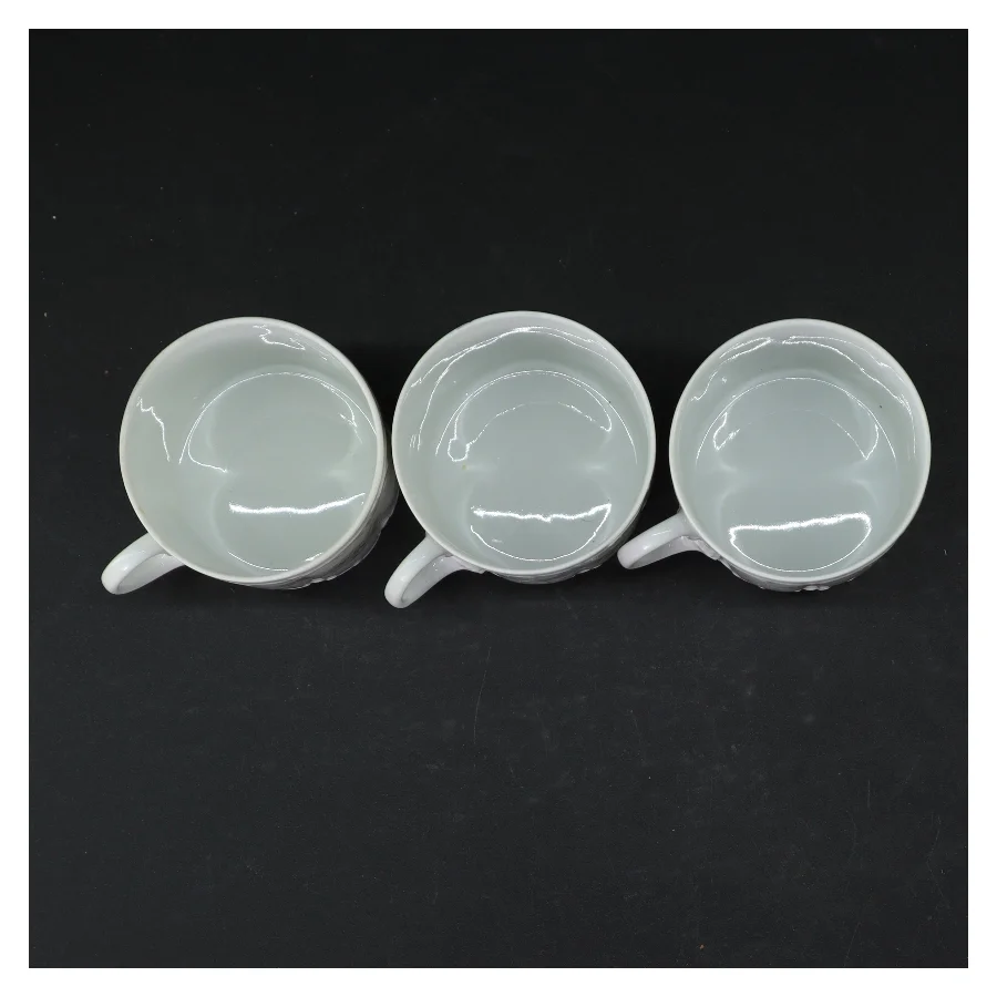 Porcelænskopper med blomstermotiv fra Rosenthal (str. Ø. 8,5 cm. længde, 8 cm)