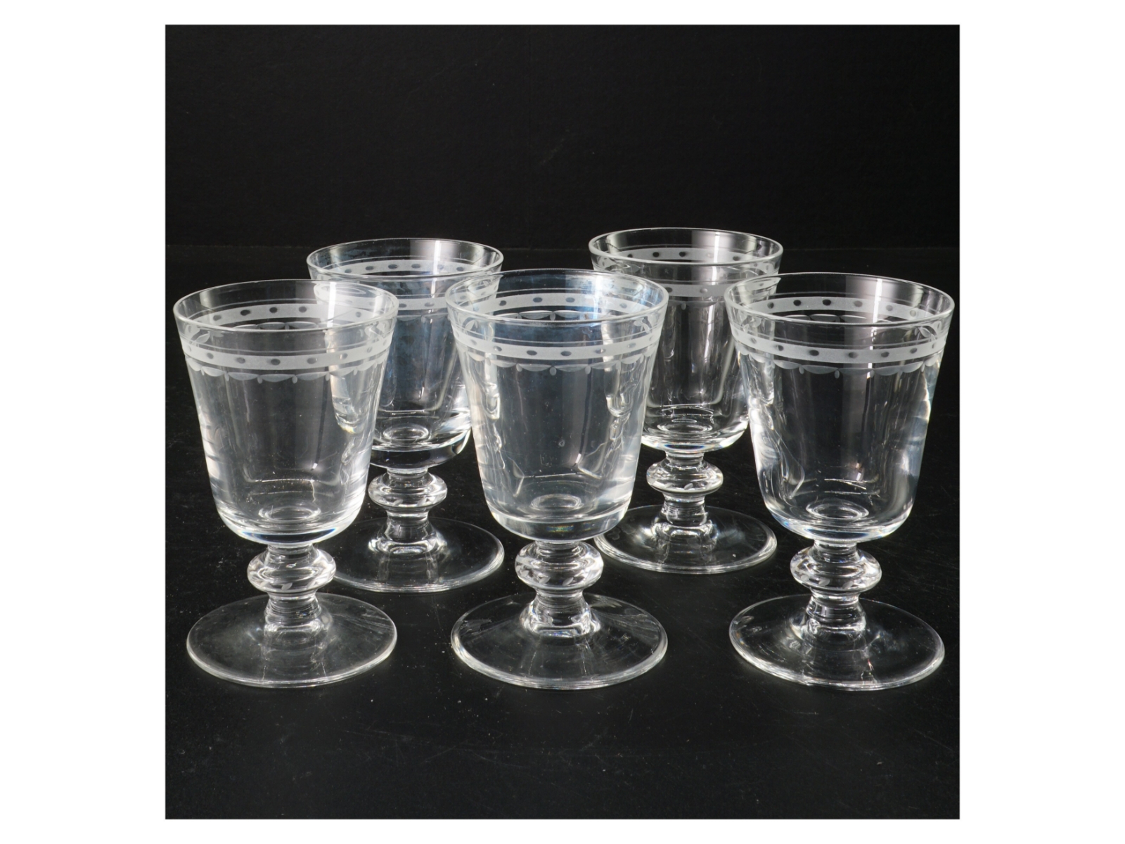 Portvins glas (str. 10 cm og 6,5 cm i diameter)