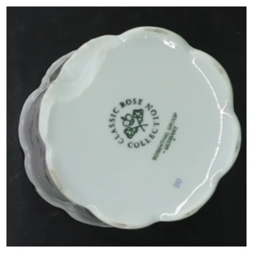Rosenthal Classic Rose porcelænsvase fra Rosenthal (str. Ø. 9,5 cm. længde, 8 cm)