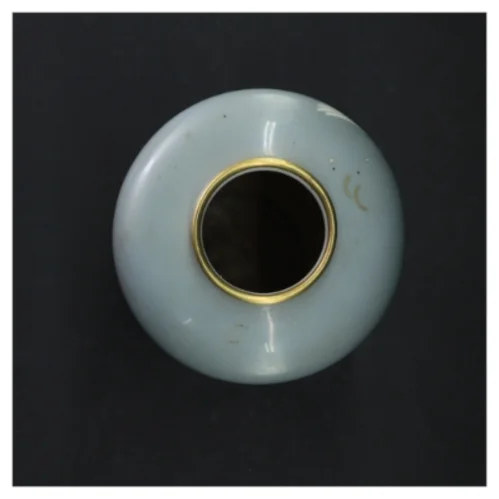 Blå vase med guldkant og svanemotiv fra Rosenthal (str. 21 cm. 10 cm i diameter)