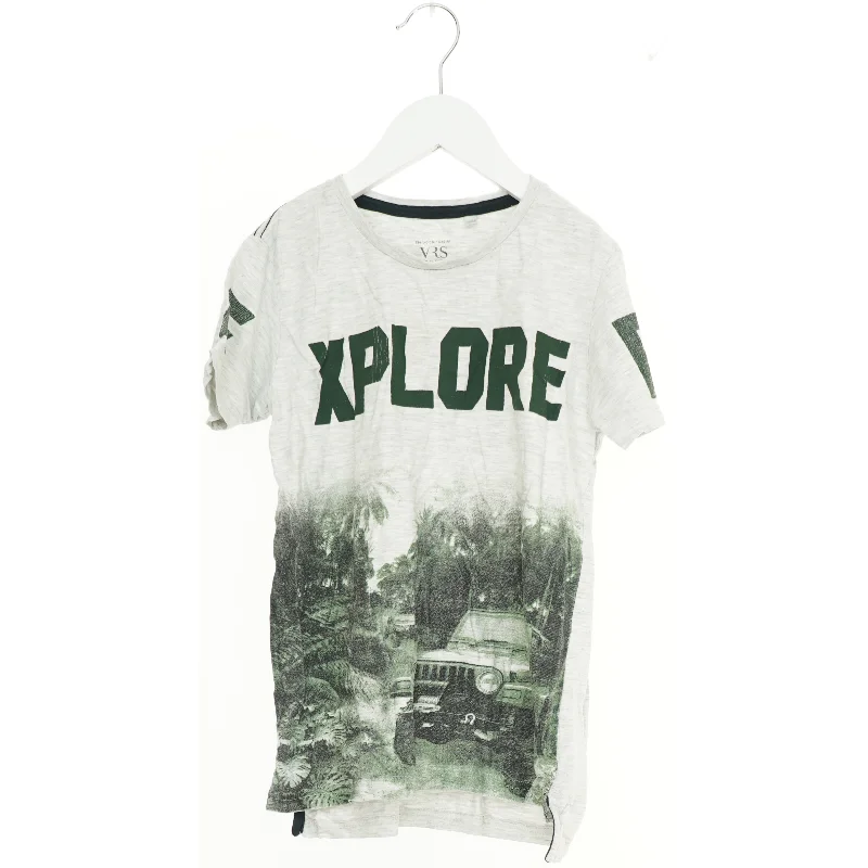 T-shirt med tryk 'XPLORE' fra VRS (str. 140)