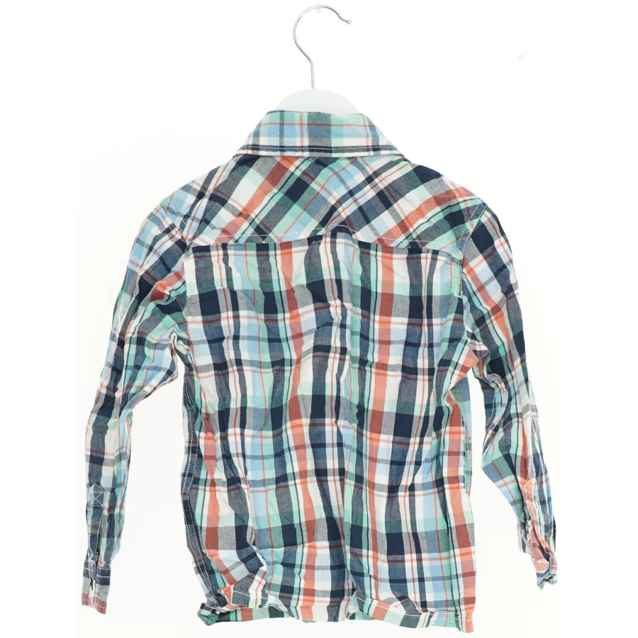 Langærmet ternet skjorte til børn fra Name It (str. 104)