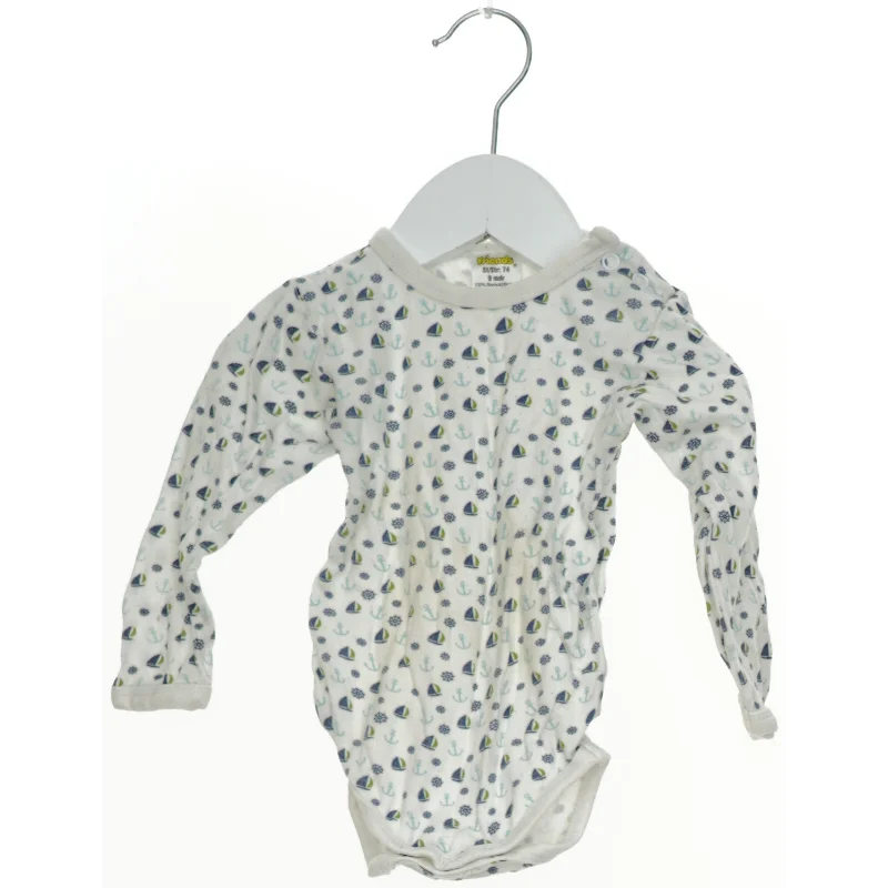 Barnebodystocking med maritime motiver fra Friends (str. 74)