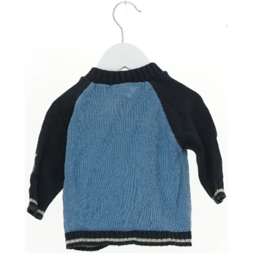 Strikket cardigan med lynlås fra Friends (str. 68)