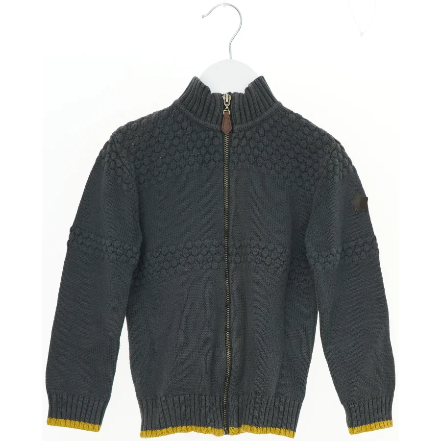 Strikket cardigan med lynlås fra Fair Tail (str. 110)