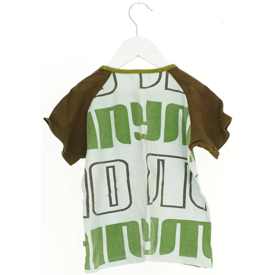 Kortærmet T-shirt med tryk (str. 104)