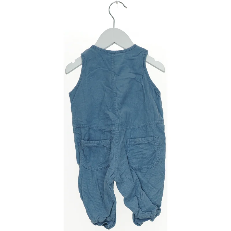 Babygylp Overall fra H&M (str. 62)
