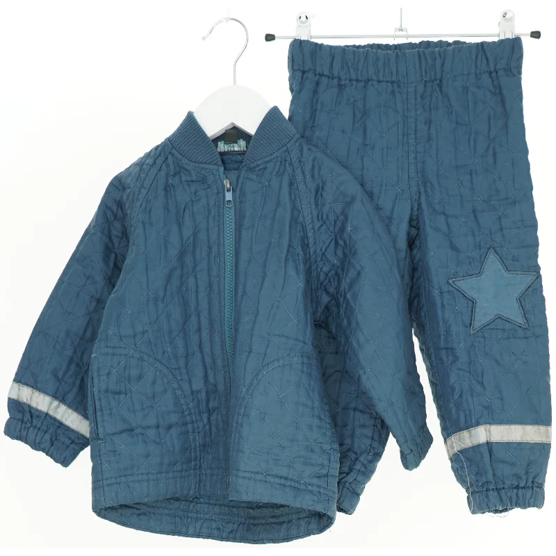 Sæt med termojakke og termobukser fra Mads & Mette (str. 92)