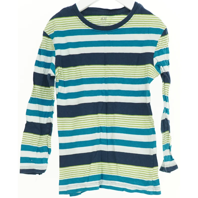 Langærmet stribet bluse fra H&M (str. 116)