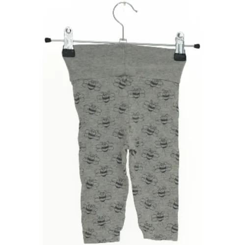 Baby leggings med bi-mønster fra Mads & Mette (str. 74)