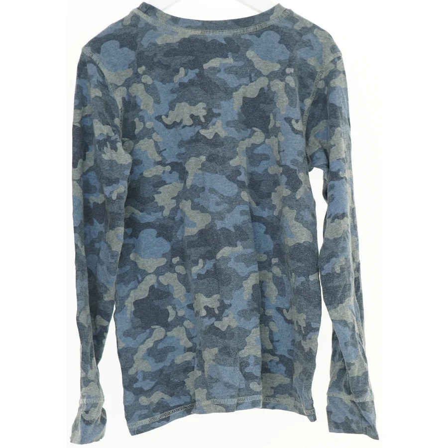 Langærmet camouflage bluse fra Friends (str. 140)