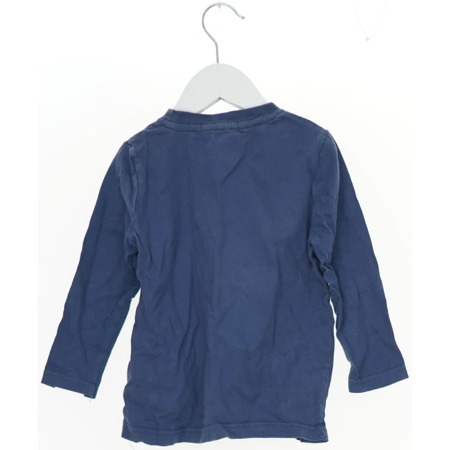 Basketball langærmet T-shirt (str. 104)