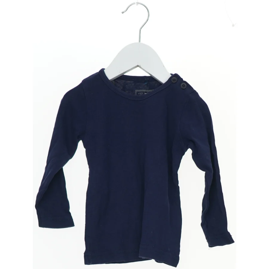 Langærmet bluse med knapper fra Name It (str. 86)