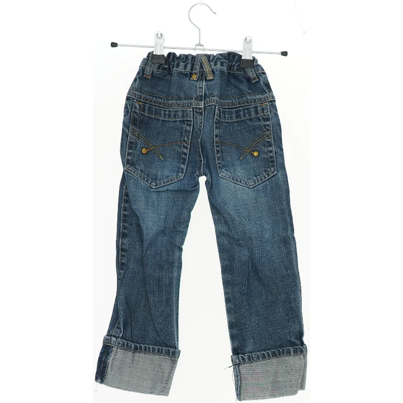 Børnejeans med manchet fra Entry (str. 104)