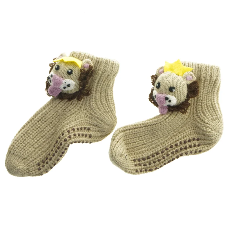 Børnesokker med løvemotiv fra Melton (str. 26-27 )