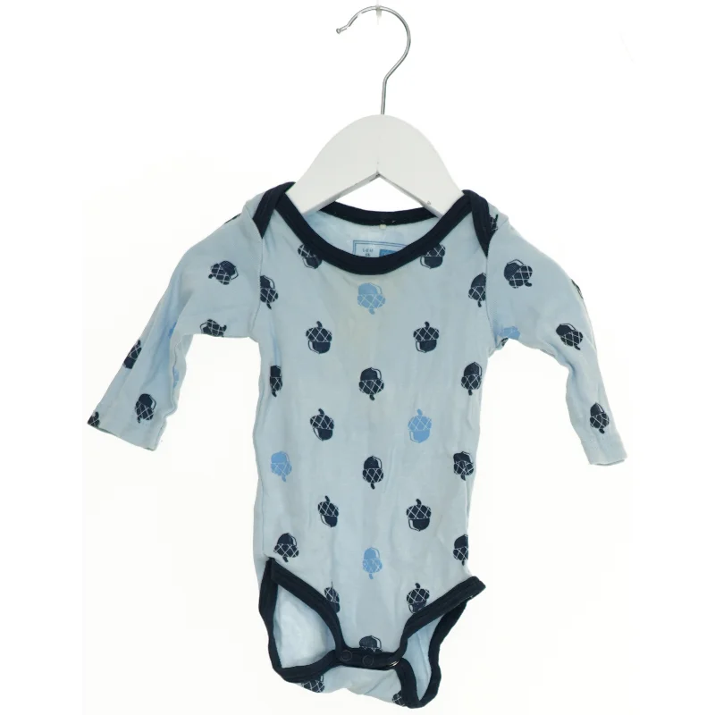 Langærmet bodystocking med skildpaddemønster fra Name It (str. 56)