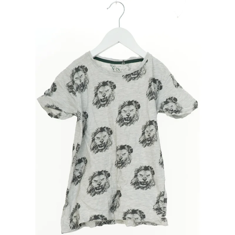 T-shirt med løvehovedmønster fra VRS (str. 140)