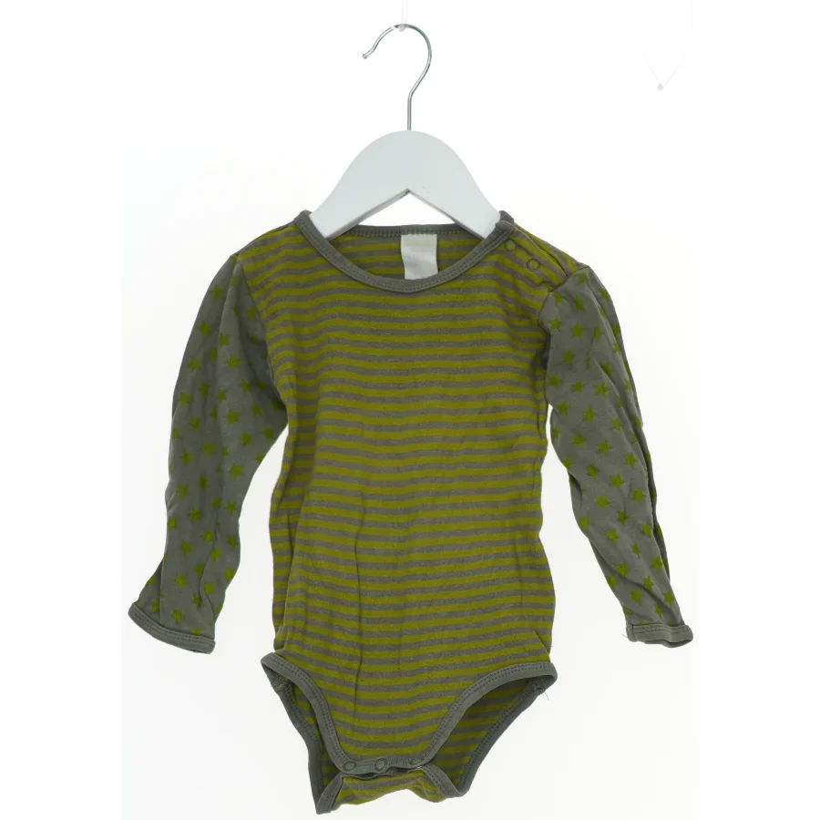 Langærmet bodystocking med striber og stjerner fra Friends (str. 86)