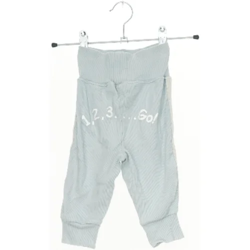 Baby bukser med print fra H&M (str. 62)