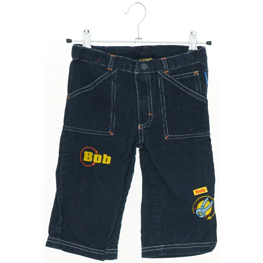 Fløjsbukser med motiv (str. 80)