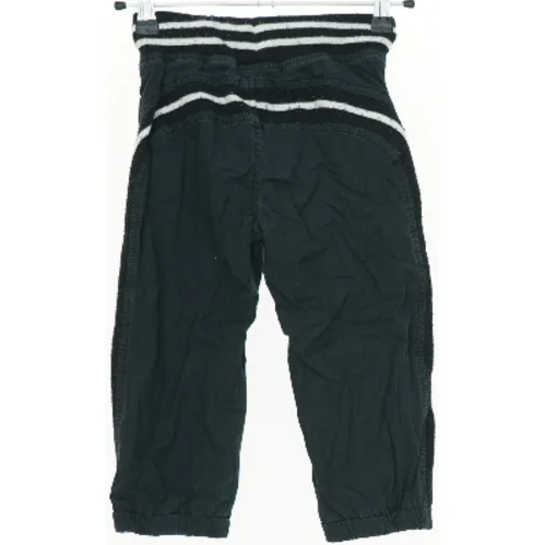 Børnebukser med lynlåslommer fra Friends (str. 98)