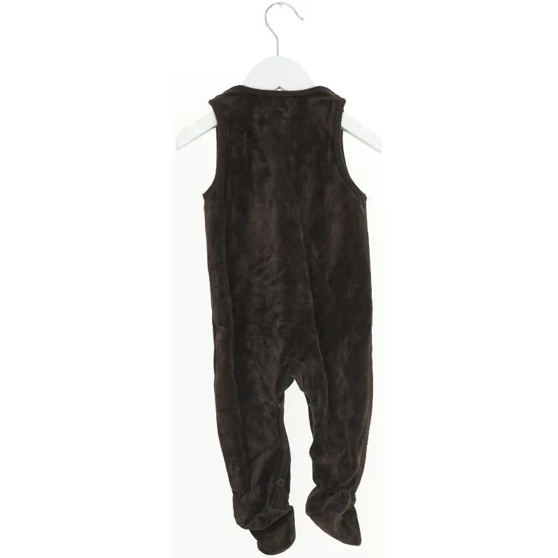 Sparkedragt med giraff motiv fra Name It (str. 68)