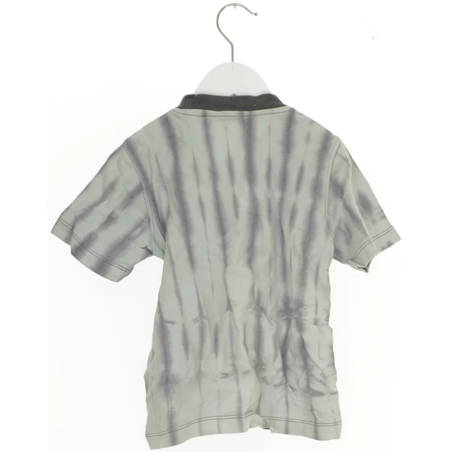 T-shirt med tryk og batikmønster fra Kids Up (str. 98)