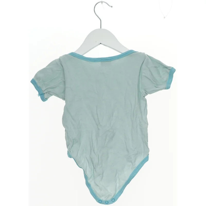 Lyseblå bodystocking med korte ærmer (str. 92)