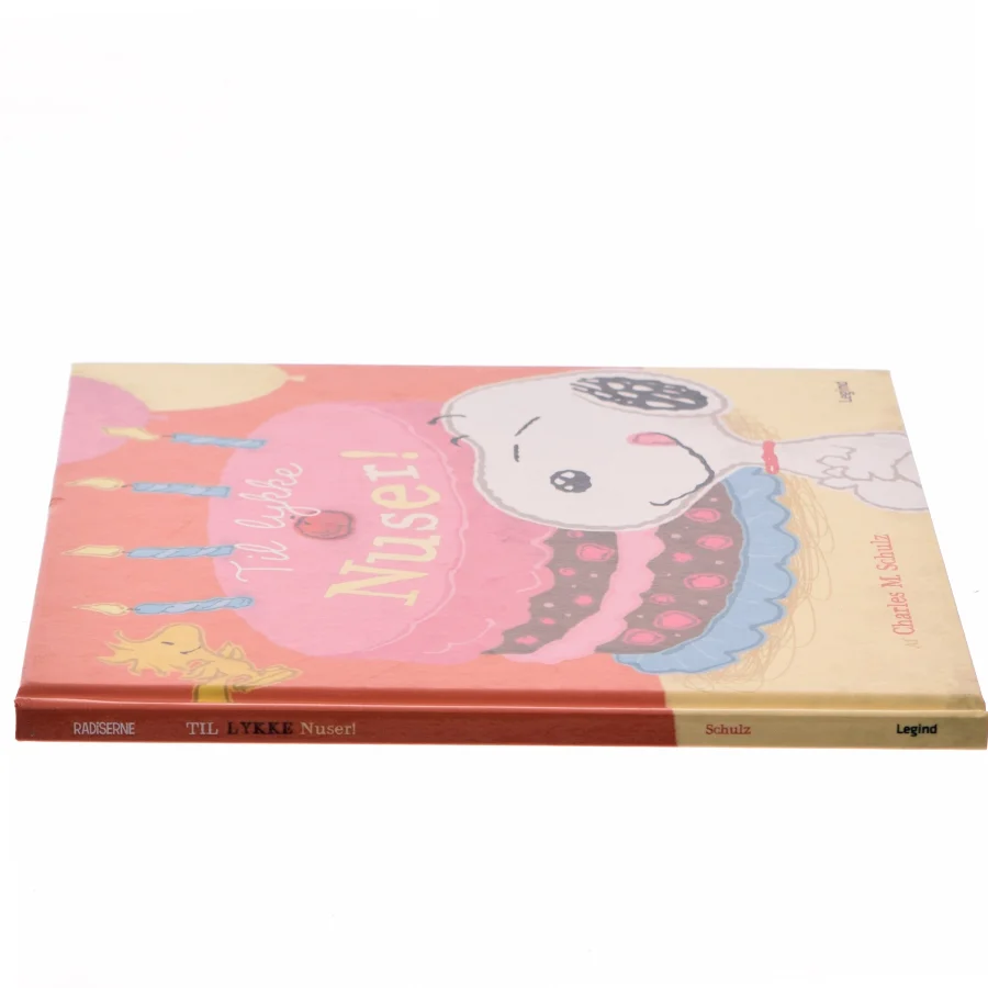 Radiserne - Tillykke Nuser af Charles M. Schulz (Bog)