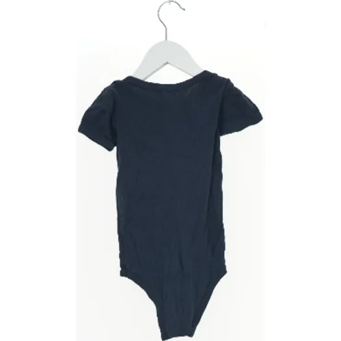 Mørkeblå kortærmet bodystocking (str. 92)