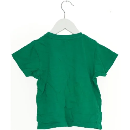 Grøn T-shirt til børn fra Mads & Mette (str. 110)